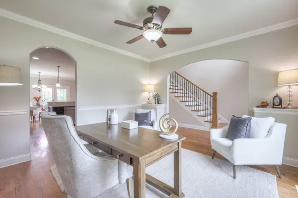 1378 Sweetwater Dr, Brentwood, TN 37027