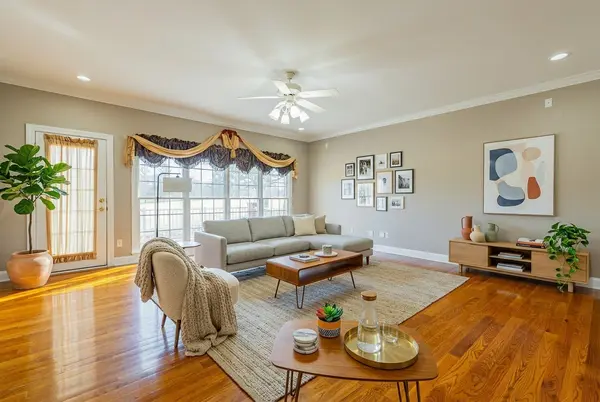 114 Courtside Ln, Tullahoma, TN 37388
