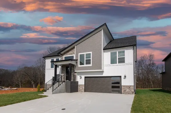 9 Miller Farm, Clarksville, TN 37043