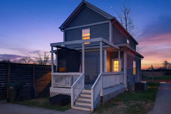 813 5th Ave #E, Springfield, TN 37172