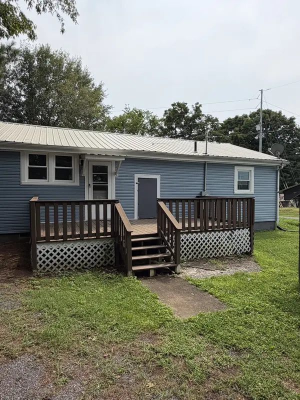 7204 Highway 76 #W, Adams, TN 37010