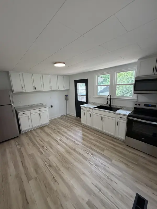 7204 Highway 76 #W, Adams, TN 37010