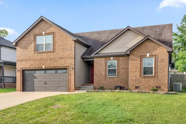 1959 General Neyland Dr, Clarksville, TN 37042
