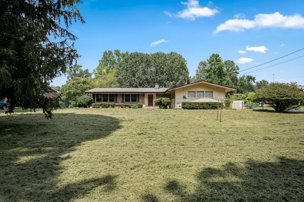 42 Hillwood Cir, Manchester, TN 37355