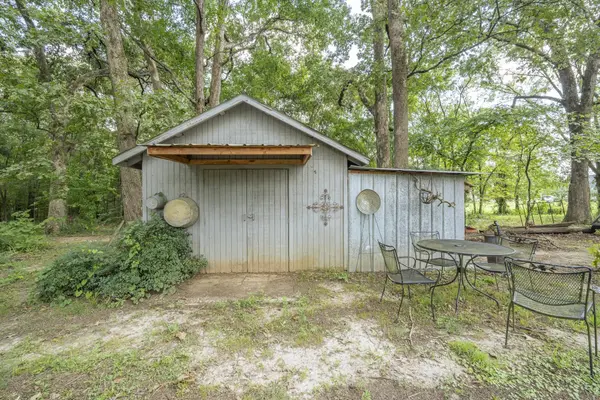130 NEILL CEMETERY DR, Savannah, TN 38372
