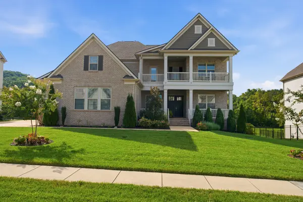 3170 Chase Point Dr, Franklin, TN 37067