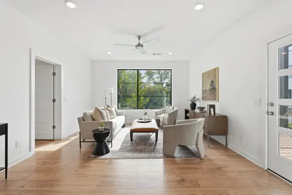 1402 Pillow St #207, Nashville, TN 37203