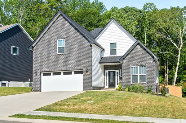 1022 Brightwood Ct, Clarksville, TN 37043