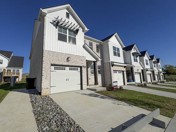1300 Sabino Place, Gallatin, TN 37066