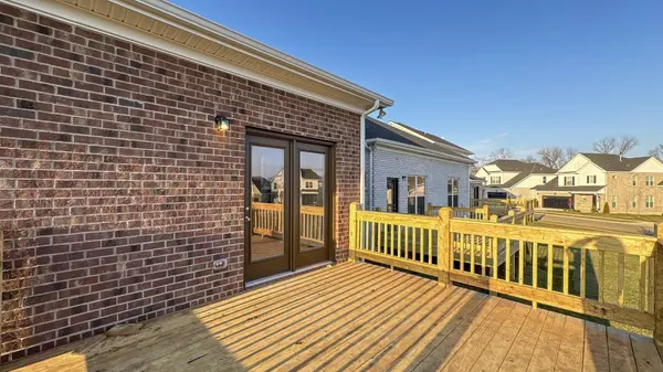 312 Booker Dr, Gallatin, TN 37066