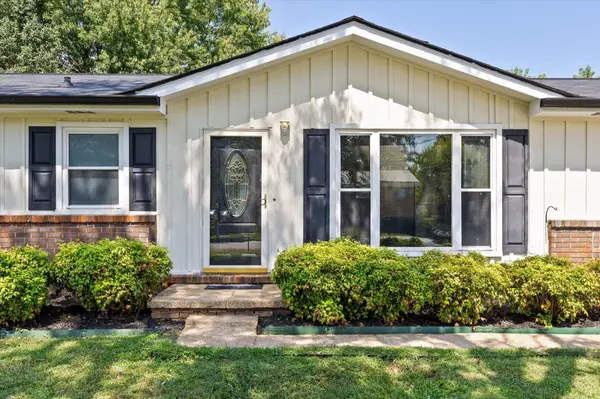 1389 Meadowood Drive, Hixson, TN 37343