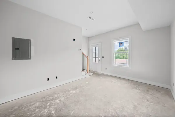 601 Mann Cir #Building 1, Clarksville, TN 37042