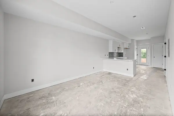 601 Mann Cir #Building 1, Clarksville, TN 37042