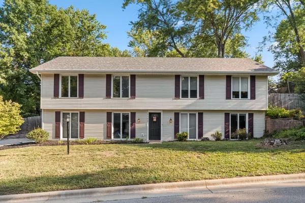 1105 E Summerhill ST, Ozark, MO 65721
