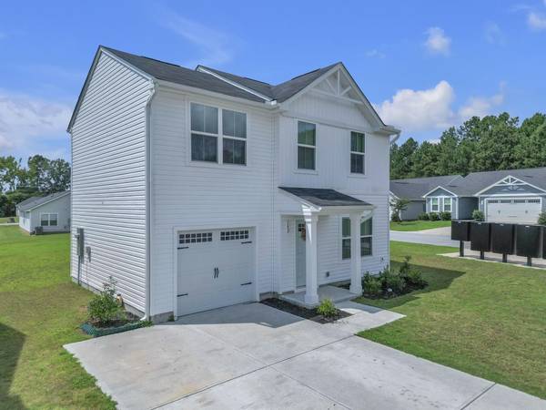 102 Copper Creek CIR, Clinton, SC 29325
