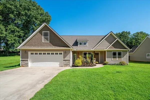 176 Coleman RD, Wellford, SC 29385