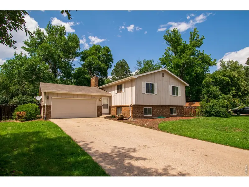 1943 Constitution, Fort Collins, CO 80526