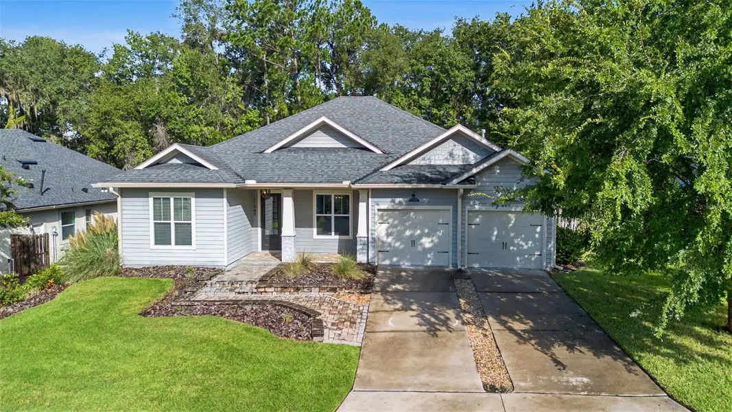 11042 NW 18TH RD, Gainesville, FL 32606