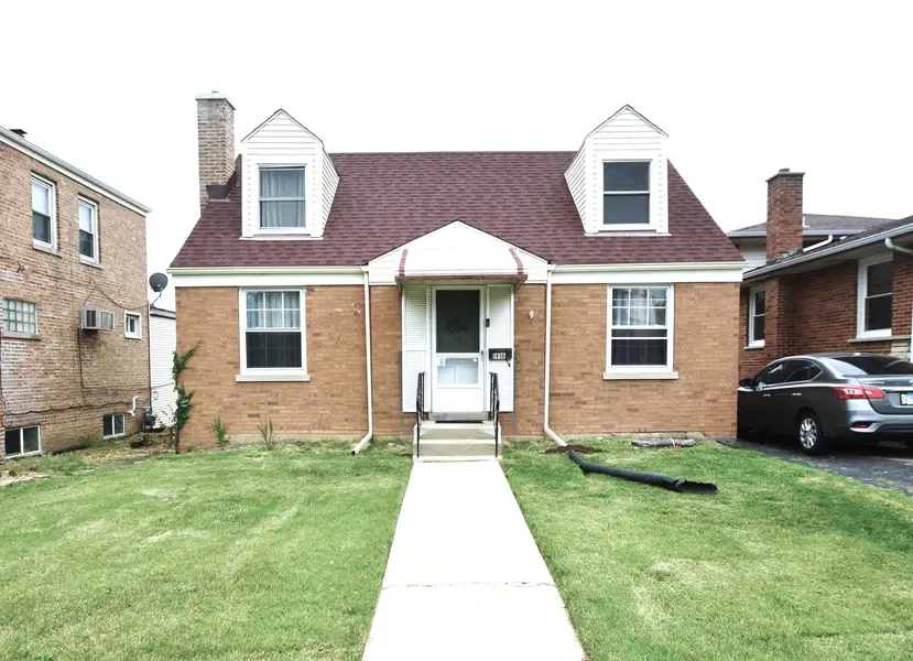 1916 N Taft AVE, Berkeley, IL 60163
