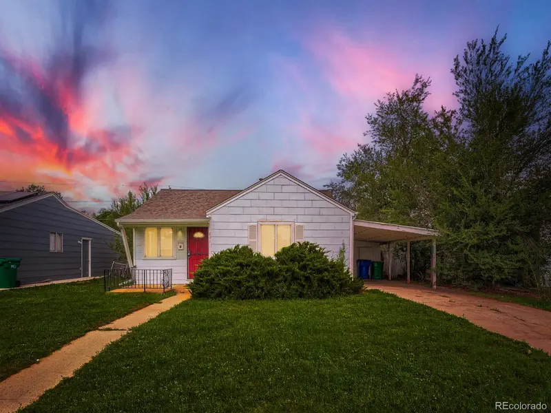 891 Lansing ST, Aurora, CO 80010