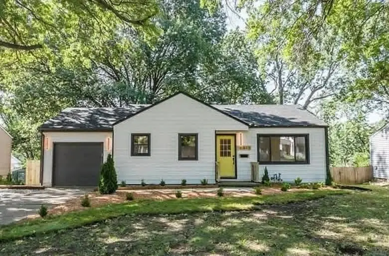 10813 E 58TH TER, Raytown, MO 64133
