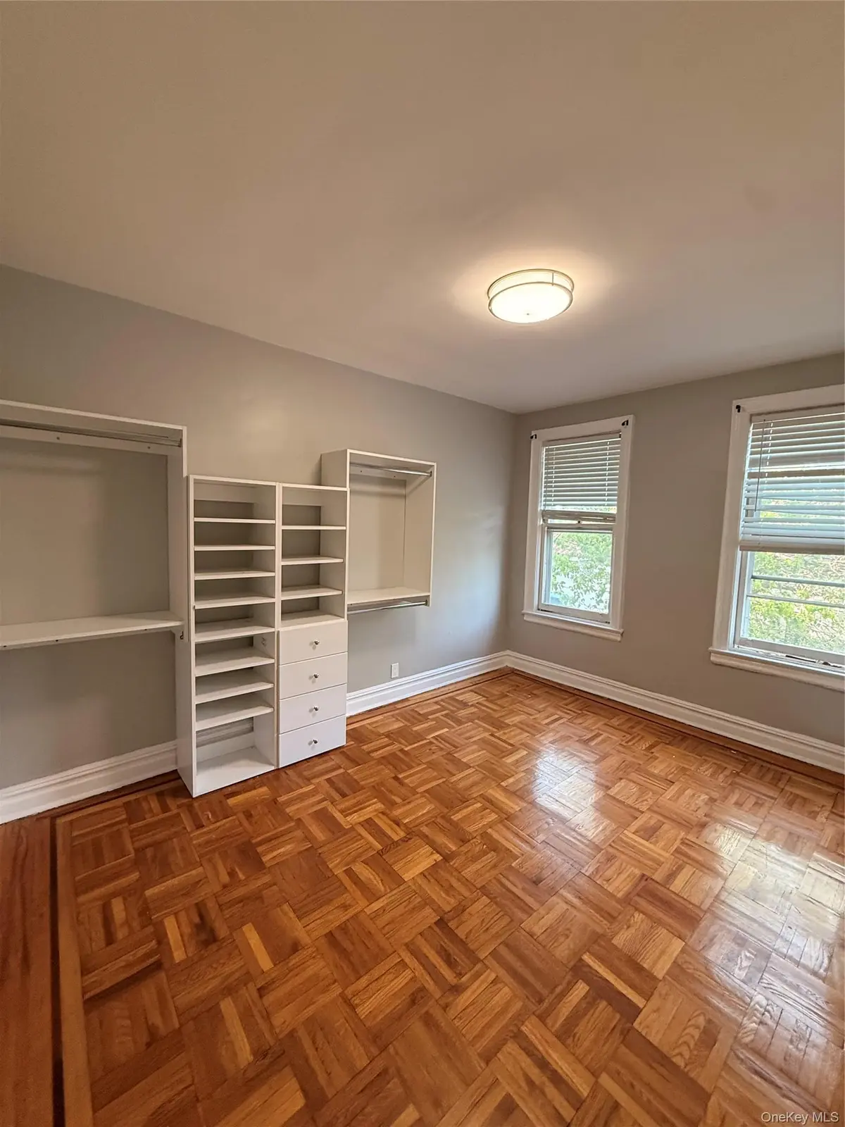 1958 Lurting AVE, Bronx, NY 10461