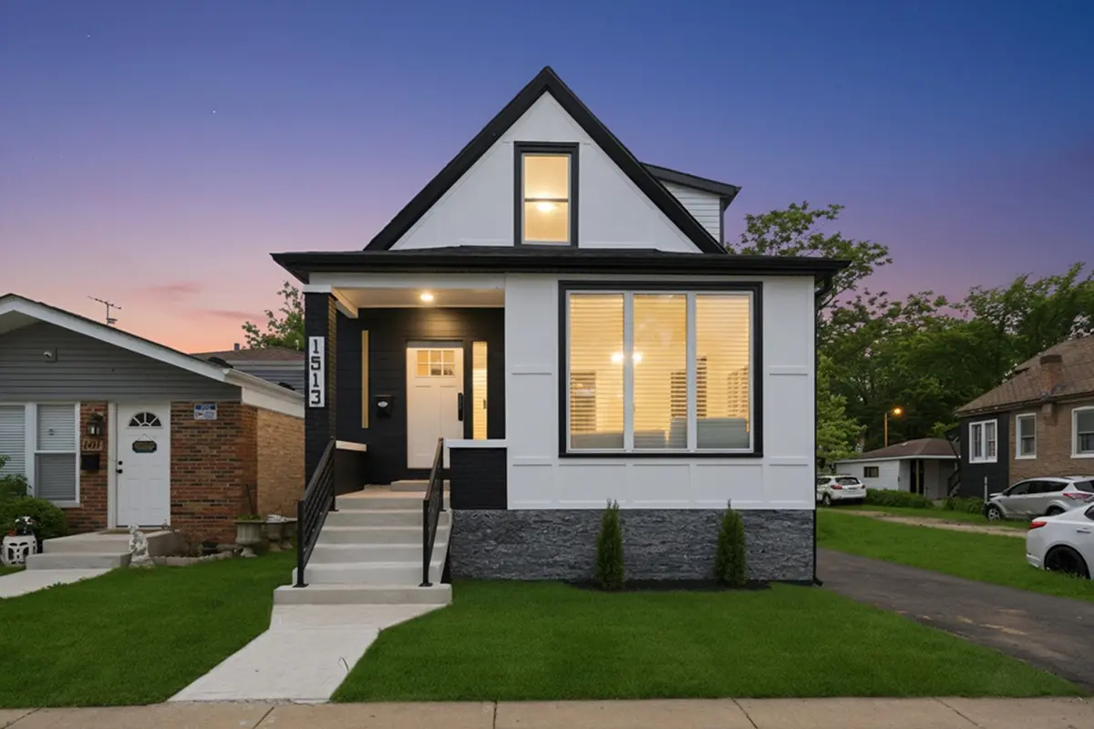 1513 W 61st ST, Chicago, IL 60636