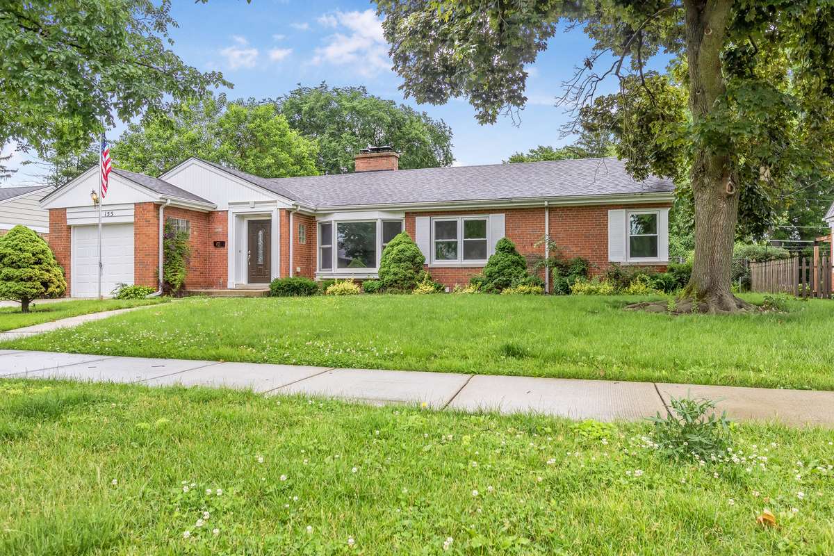 155 Cornell AVE, Des Plaines, IL 60016