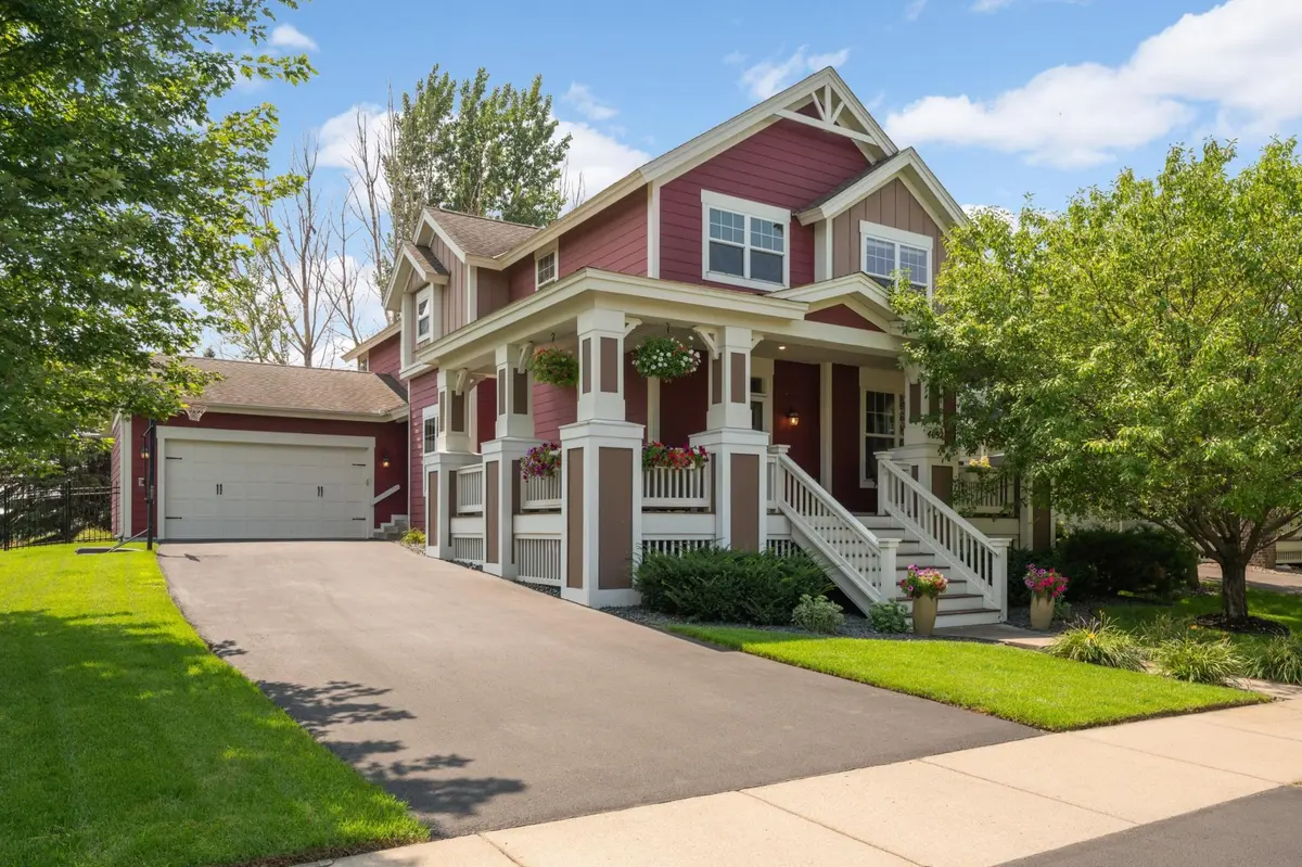 4692 159th ST W, Apple Valley, MN 55124
