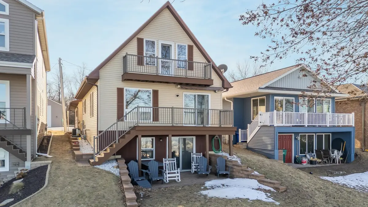6615 LASLEY SHORE RD, Winneconne, WI 54986