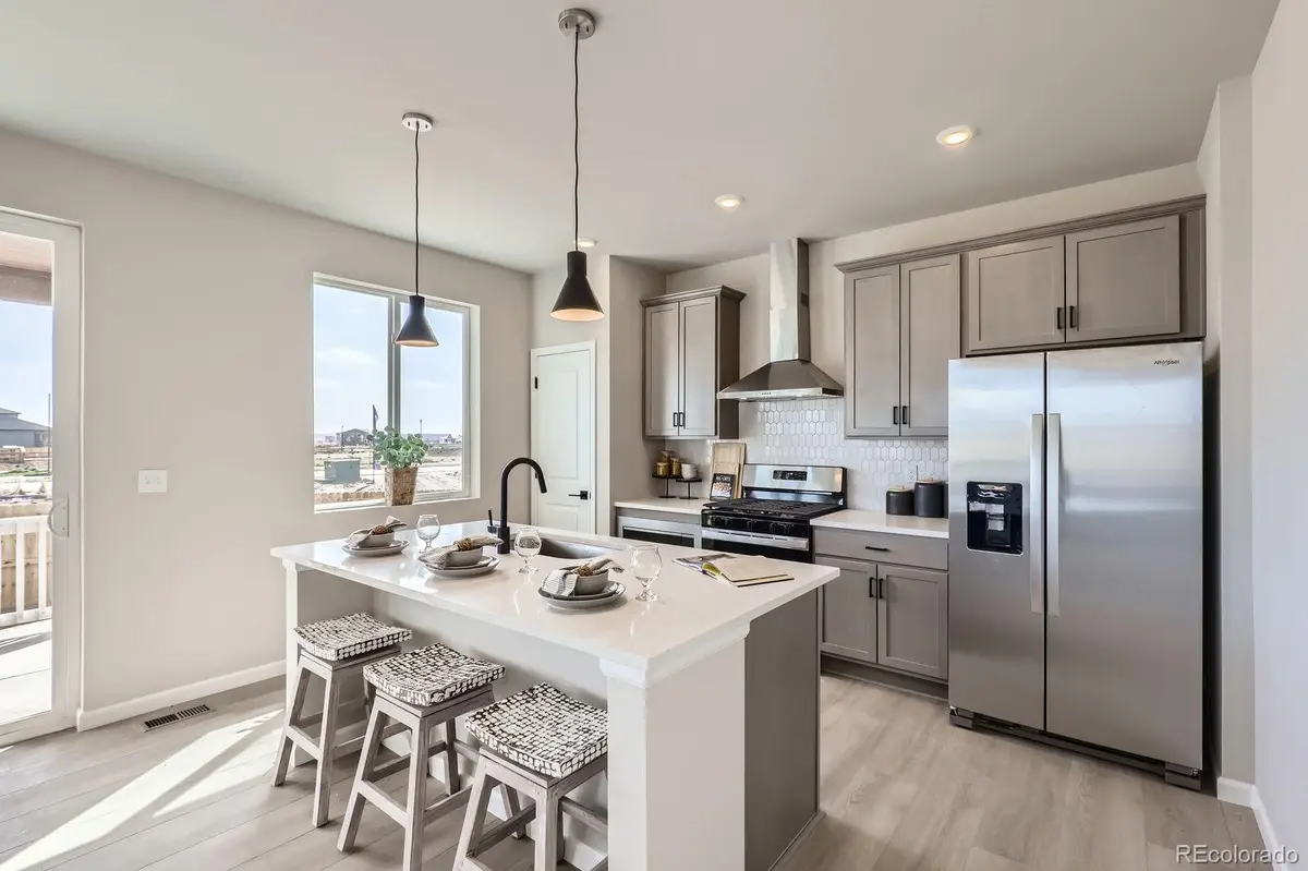 54968 E 28th AVE, Strasburg, CO 80136