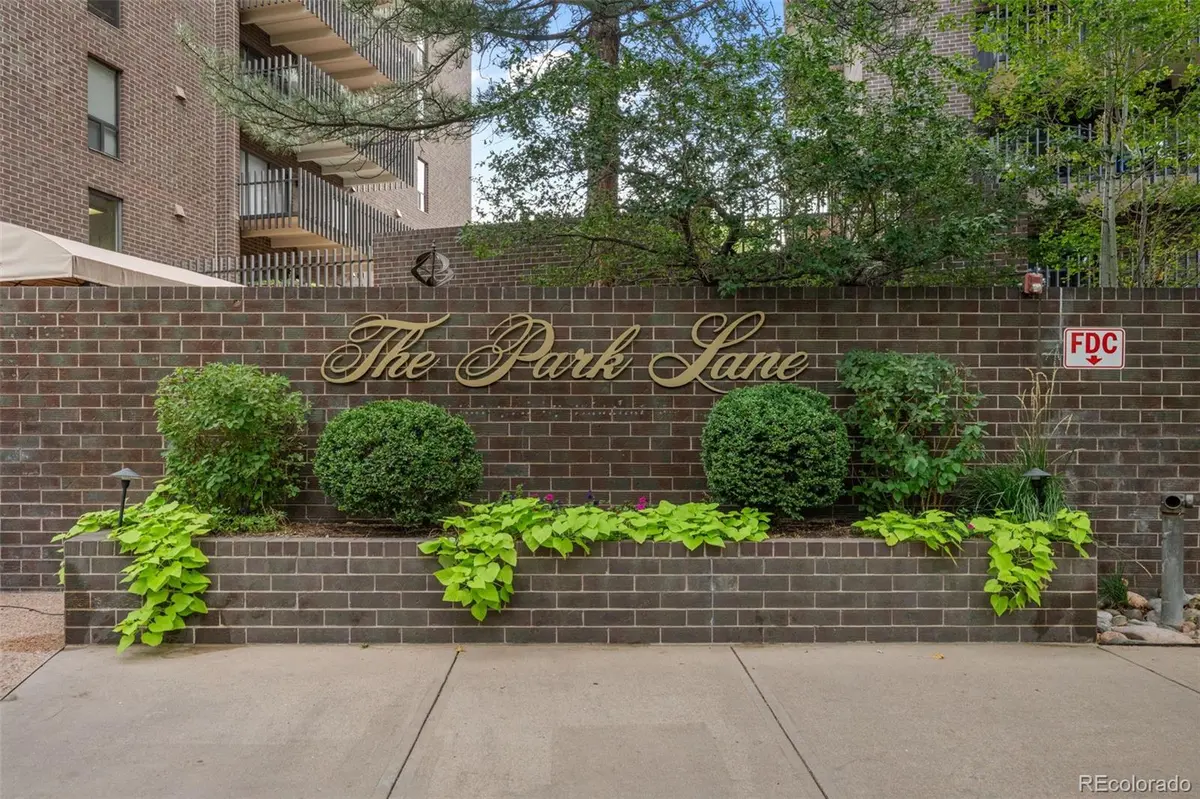 460 S Marion Pkwy #1055, Denver, CO 80209