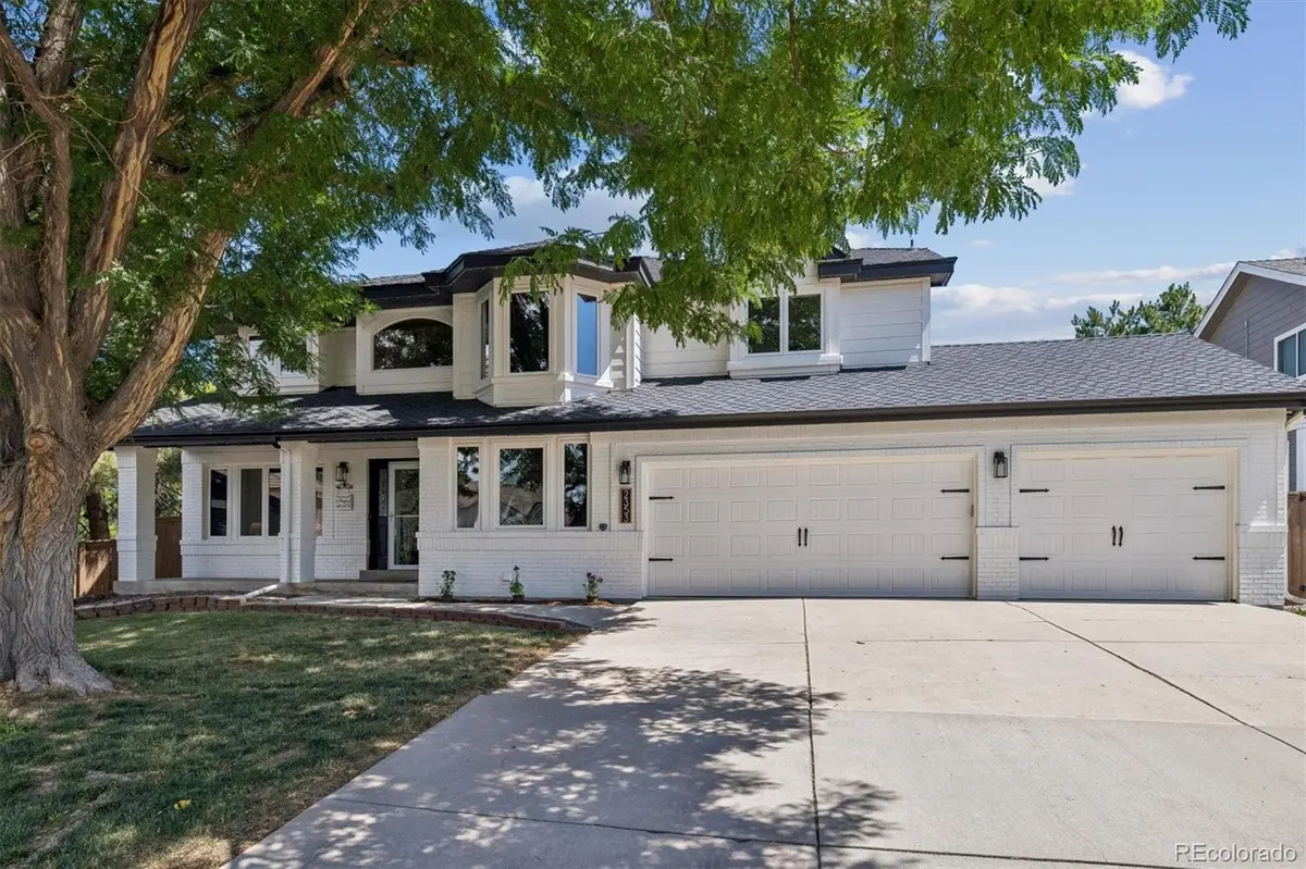 2353 Wigan CT, Highlands Ranch, CO 80126
