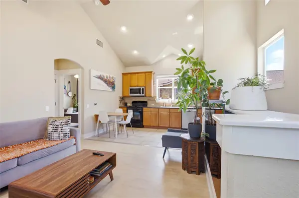 1601 Miriam Ave #213, Austin, TX 78702