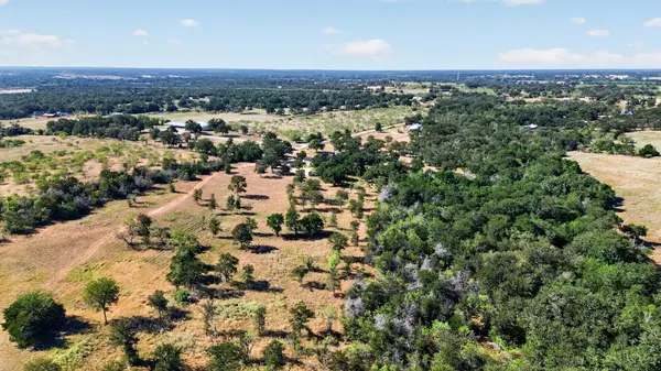 986 High Grove RD, Cedar Creek, TX 78612