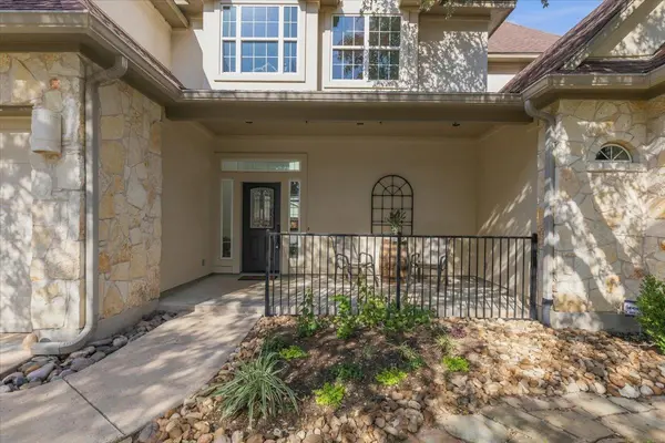 811 Presa Arriba RD, Austin, TX 78733