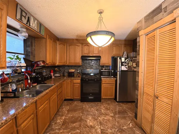 4808 Brook Crest RD, Austin, TX 78744