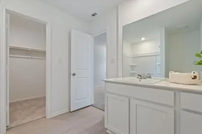 300 Twilight Breeze WAY, Hutto, TX 78634