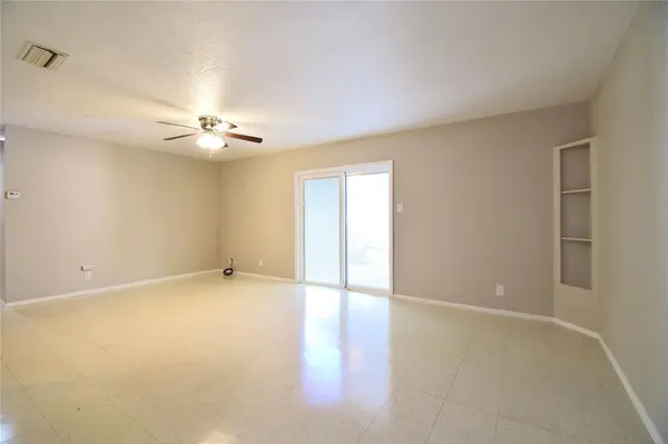 5936 Cherry LOOP #B, Austin, TX 78745