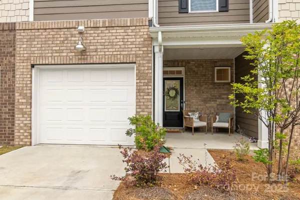 804 Gable Oak LN, Fort Mill, SC 29708