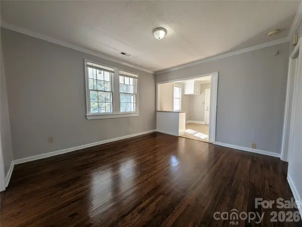 118 BROWN ST, Lake City, SC 29560