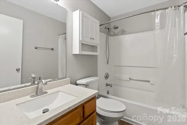 9810 Campus Walk LN #H, Charlotte, NC 28262