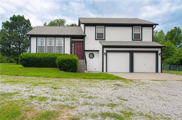 8720 NE 149th ST, Liberty, MO 64068