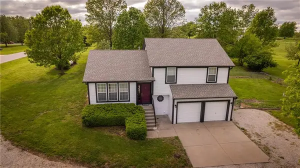 8720 NE 149th ST, Liberty, MO 64068