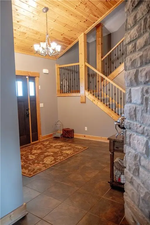 1028 N 600 RD, Baldwin City, KS 66006