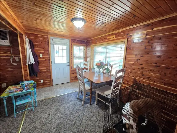 131 W 5th ST, Adrian, MO 64720