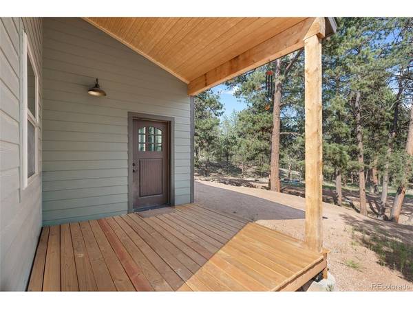 2270 Pikes Peak, Florissant, CO 80816