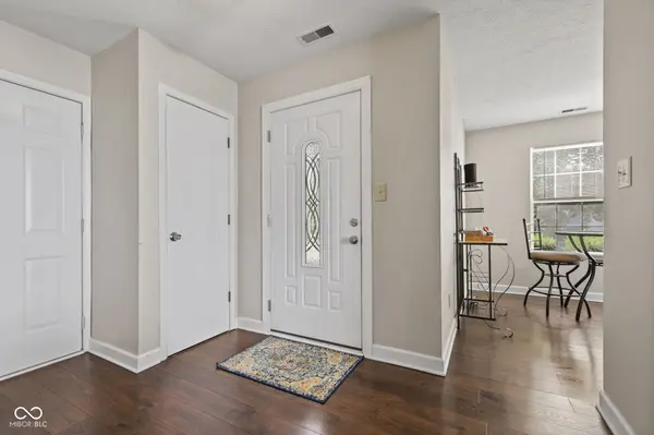 140 Meadow Glen DR, Avon, IN 46123