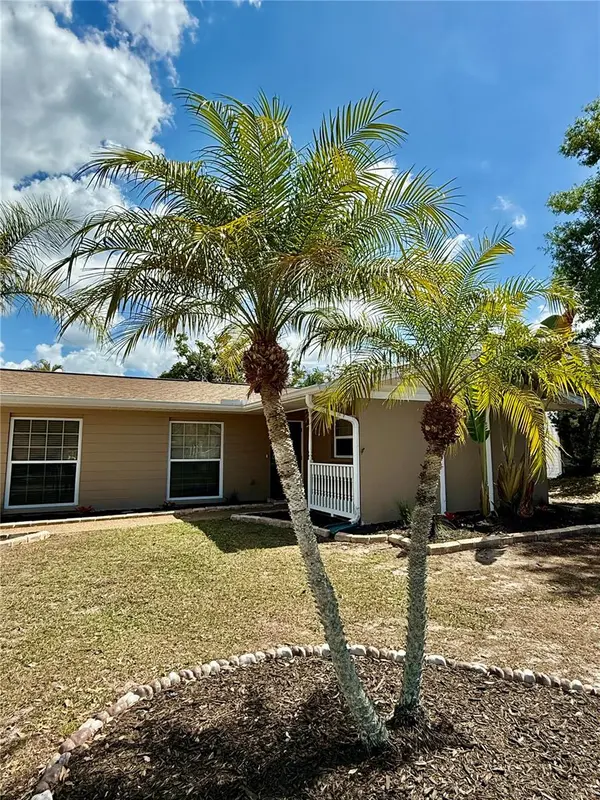 3715 SHARONDALE DR, Sarasota, FL 34232
