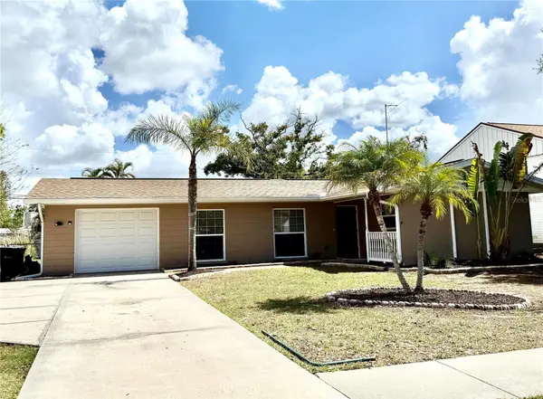 3715 SHARONDALE DR, Sarasota, FL 34232